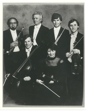 Australia Ensemble UNSW 1983 Murray Khouri clarinet, David Bollard piano, Geoffrey Collins flute, Dene Olding violin, David Pereira cello, Irina Morozova viola