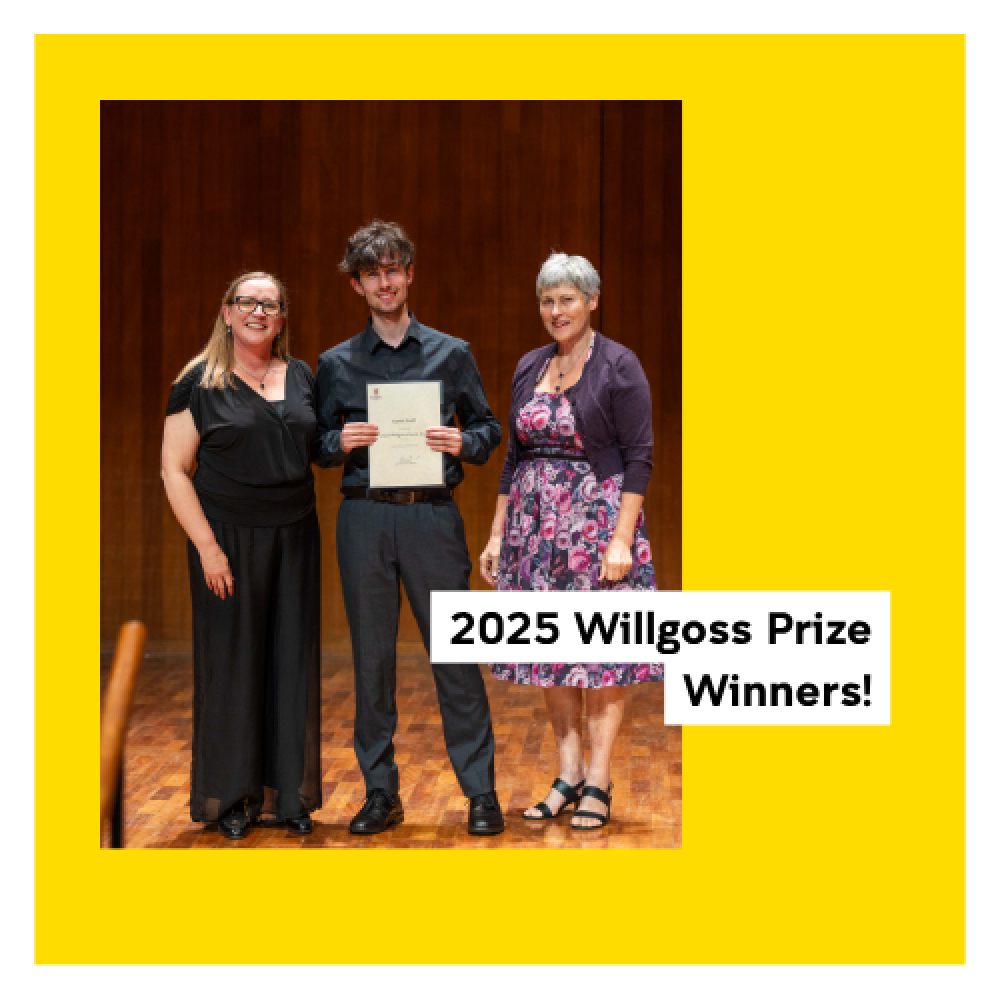 Daniel Sheiff receiving his Willgoss Prize